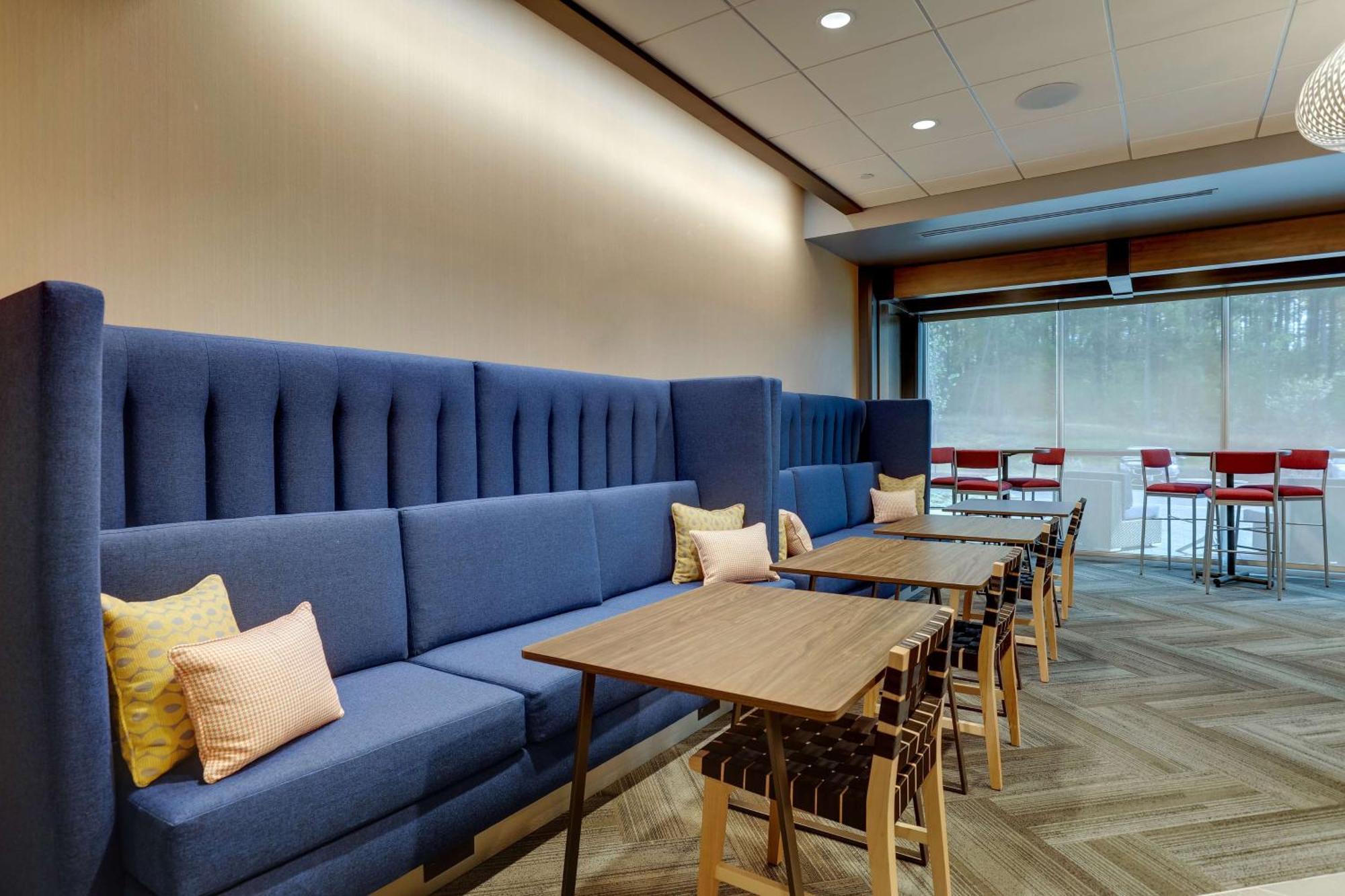 Hotel Tru By Hilton Raleigh Garner Exterior foto